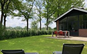 Achterhoekse vakantiewoning, infraroodsauna, geweldig uitzicht, goede bedden